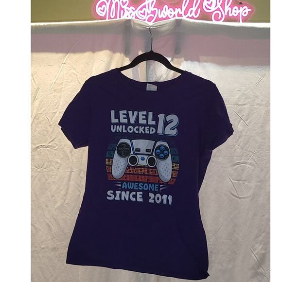 Level 12 Unlocked Awesome Since 2011 Size M - Picture 2 of 4